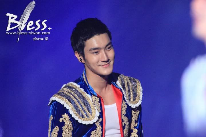 37178_156491501055500_103393059698678_23