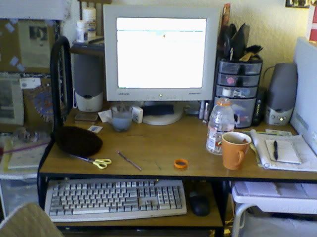 Desk Area, wanna share? (Image)