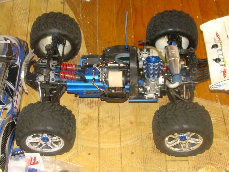 traxxas revo gas powered
