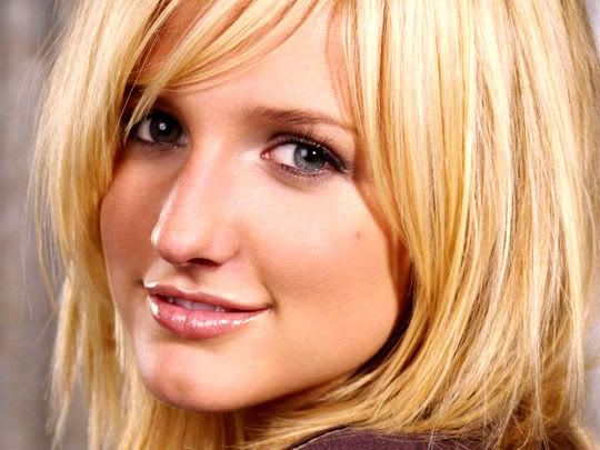 http://i66.photobucket.com/albums/h253/Stepulka/ashlee%20simpson/ashlee_simpson_23.jpg http://i66.photobucket.com/albums/h253/Stepulka/ashlee%20simpson/ashlee_simpson_23.jpg
