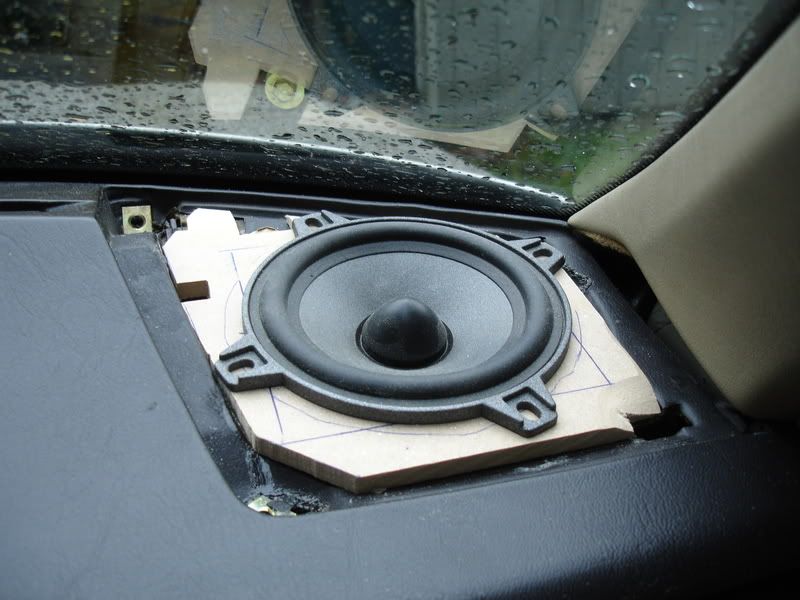 Mercedes w124 speaker size #4