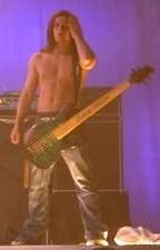 shirtless georg 3