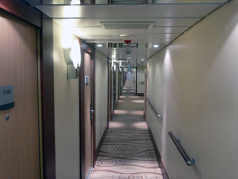 hallway.jpg