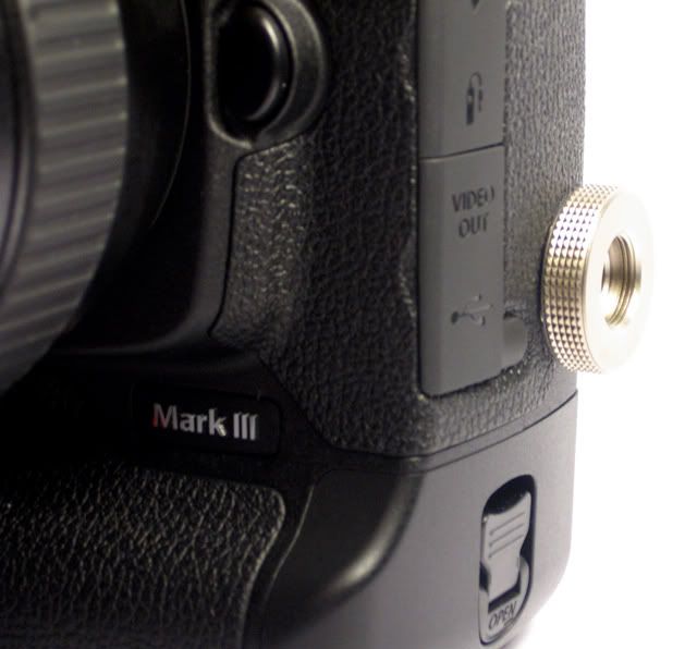 IMAGE: http://i66.photobucket.com/albums/h262/revoke99/cap.jpg