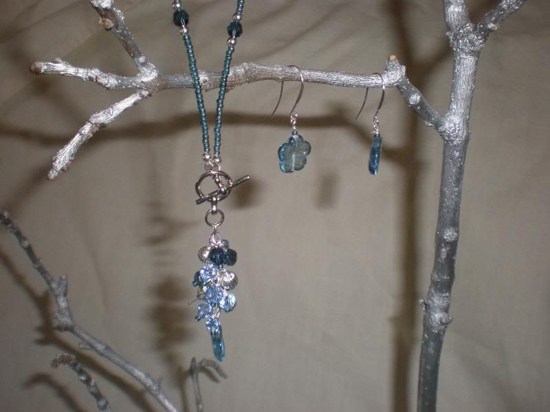 Denim blue "Treasures Collection" necklace and earring set