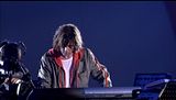 Jean Michel Jarre in Chine (pic taken from: http://www.satelliweb.com/forum/viewtopic.php?t=816&start=15)