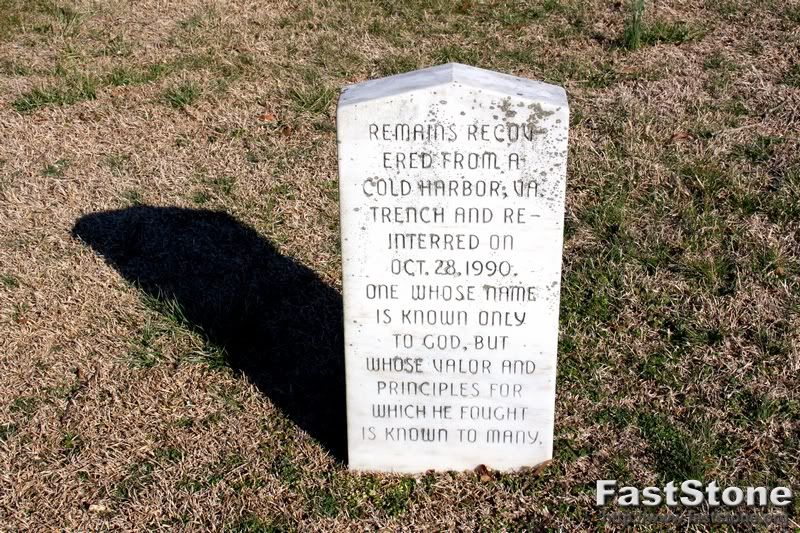 IMAGE: http://i66.photobucket.com/albums/h264/Hunter1911/Canon/2009_02210022.jpg