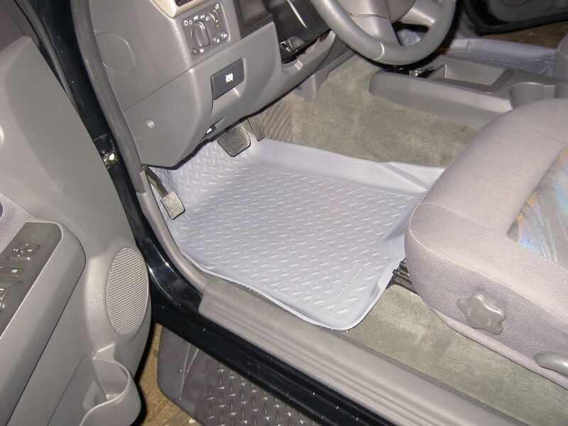 Husky Liners (Updated 08/06/06 with PICS Second row Liners) Chevy