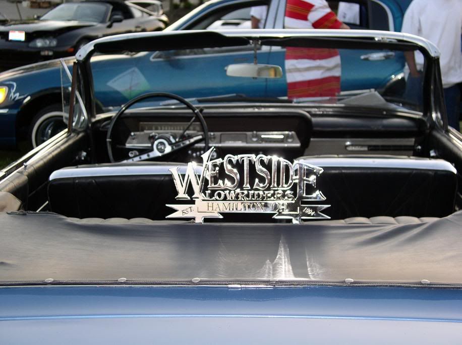 Plaques in back window fest! Page 11