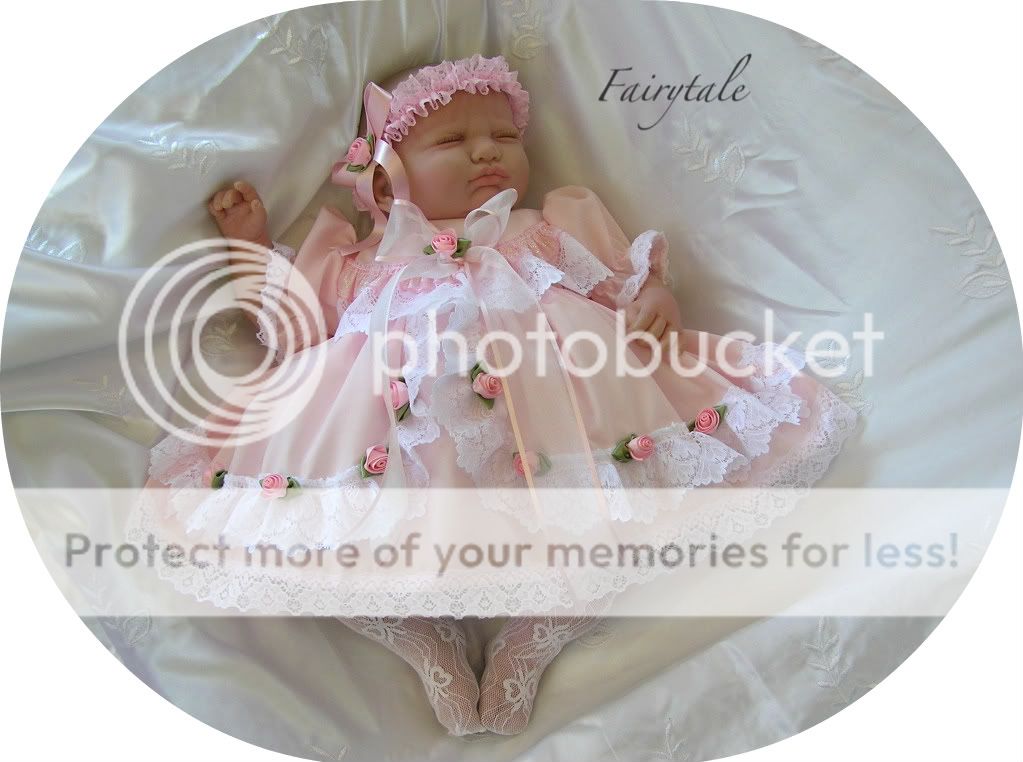 FAIRYTALE 0 3mths FRILLY DRESS & BONNET SET OR REBORN 20 24DOLL