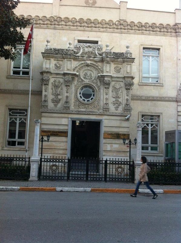 Karakoy Aziziye Karakolu / Beyoglu - Istanbul photo karakoy_karakolu105.jpg