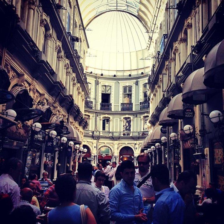 Cicek Pasaji / Galatasaray, Beyoglu - Istanbul photo cicek_pasaji103.jpg