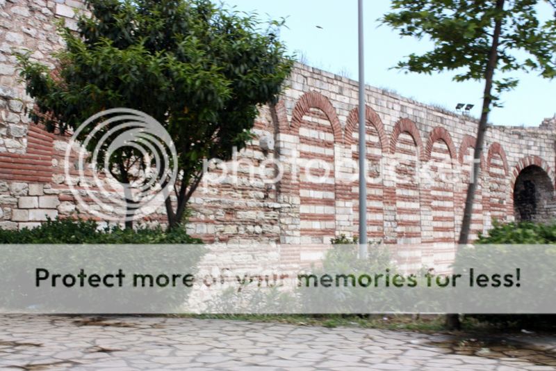 Marmara Walls (Propontis) Of Old Istanbul / Istanbul - Turkey photo marmara_wall103.jpg
