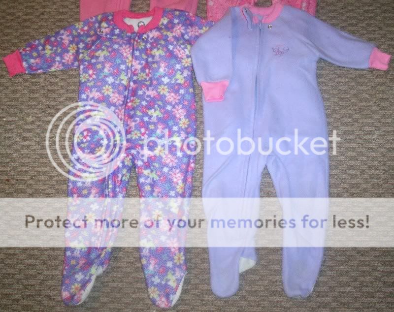 Lt. Pink Fleece Sleeper w/ Kitty Cat embroidery on left chest